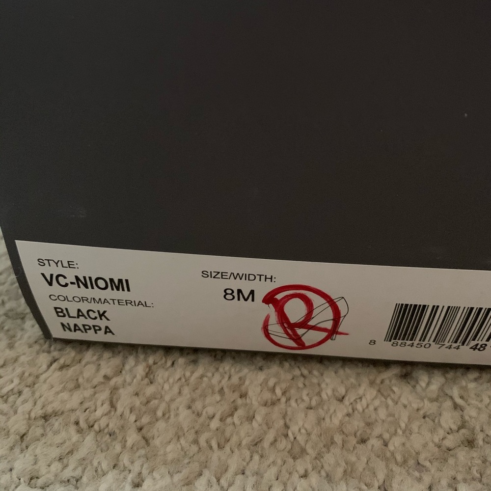 Vince Camino black heels with box size 8 - Picture 4 of 8